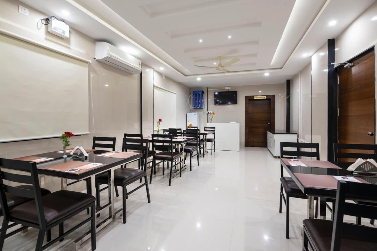 Vanusa Residency Бангалор Екстериор снимка