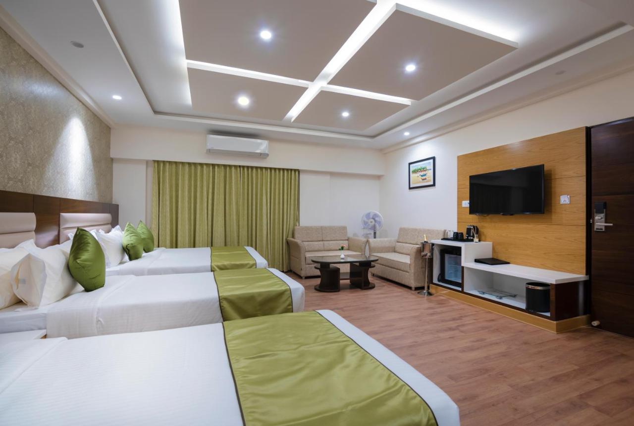 Vanusa Residency Бангалор Екстериор снимка